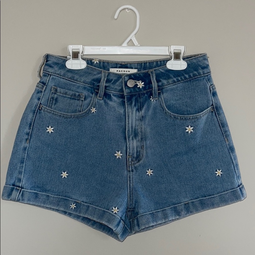 PacSun daisy high waisted mom shorts